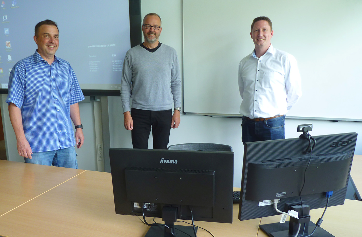 Advancis spendet IT-Ausstattung an Berufsschule
